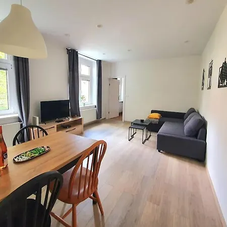 Apartament Lovely & Unique In The Historic Center. Bratysława